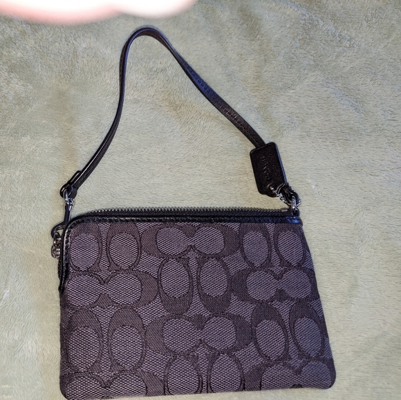 Coach Wristlet - Picture 2 of 4